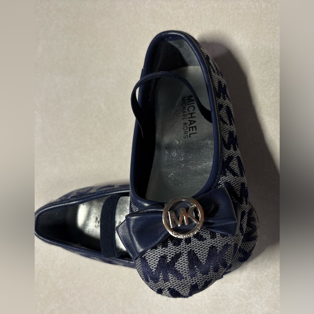 Michael Kors Navy and Gray Flats with Bow Accent